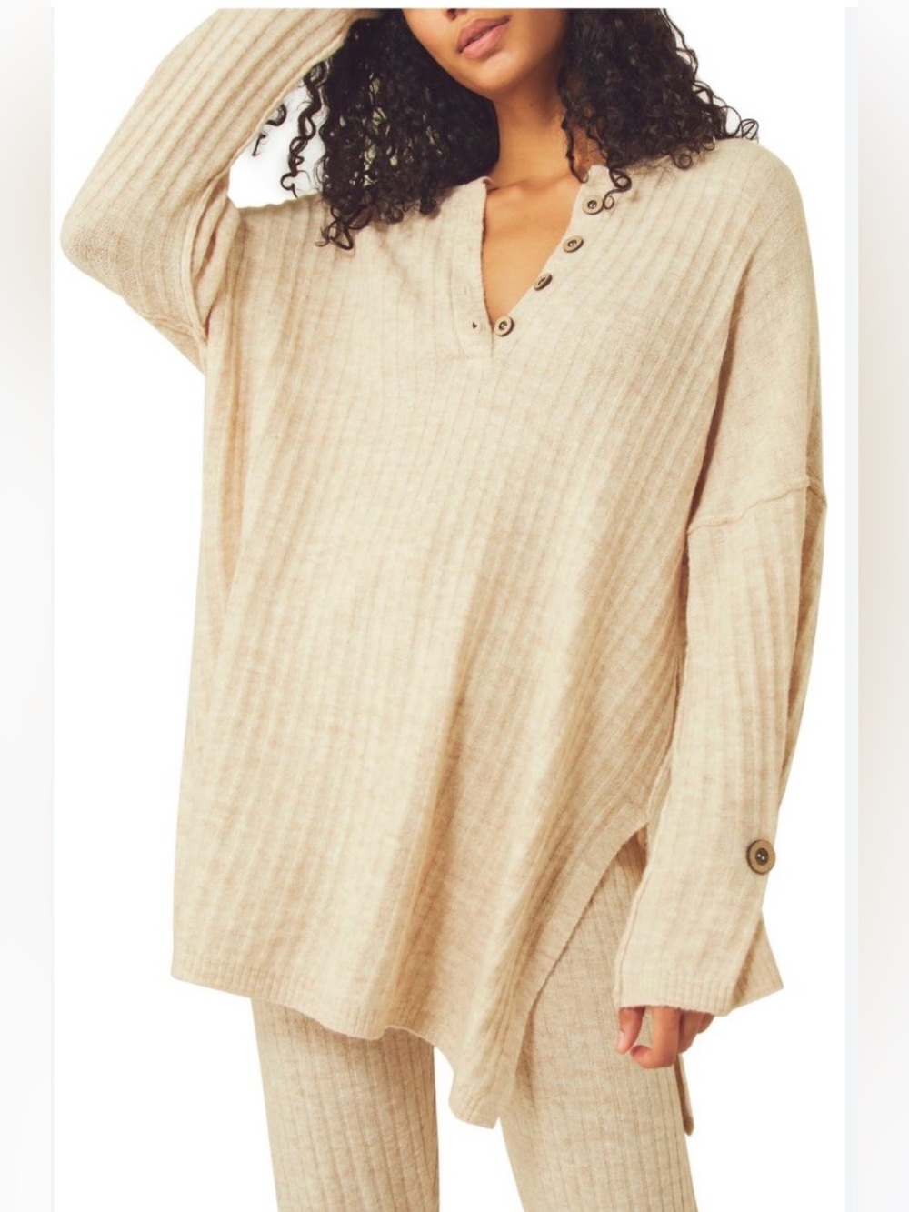 Women's Intimately FREE PEOPLE Around The Clock set, size Large. Set includes o
